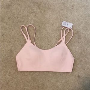 Lululemon like a cloud bra